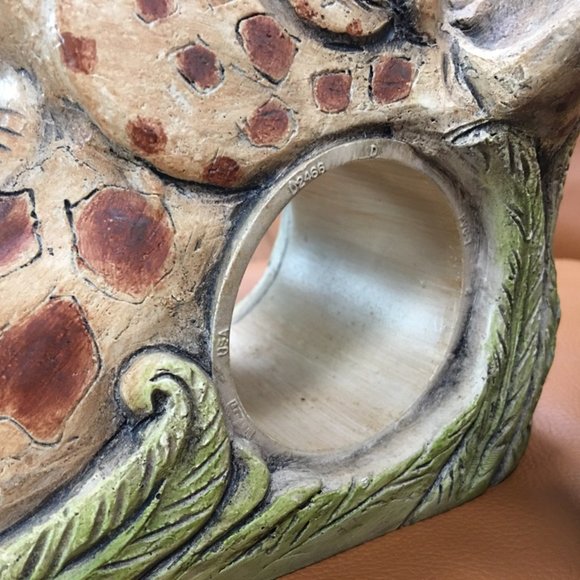 SALE! FABULOUS Giraffe Drapery Curtain Wall Brackets - Picture 6 of 10